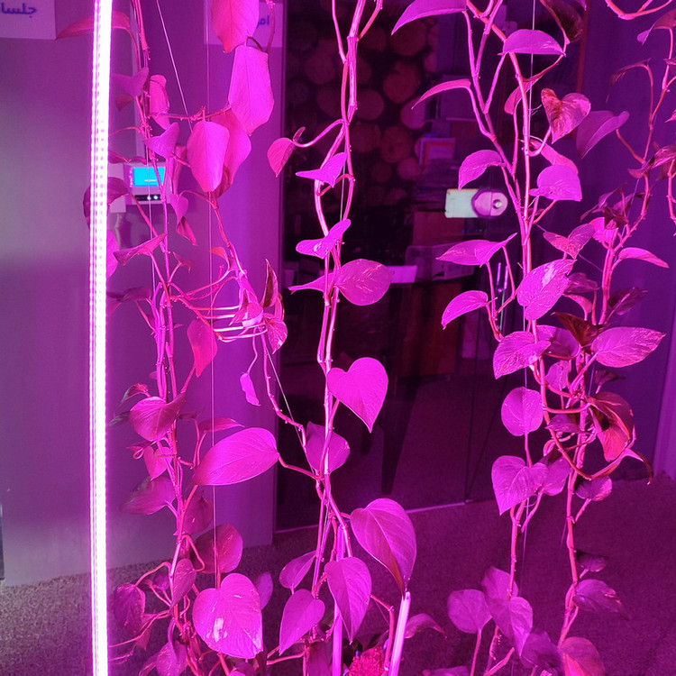 لامپ رشد گیاه 18 وات مدل فول اسپکتروم 220v طرح ریسه LED بسته 4 عددی
